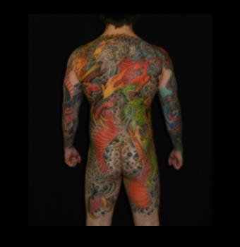 מהפכת העור: ההשפעה התרבותית של קעקוע מודרני