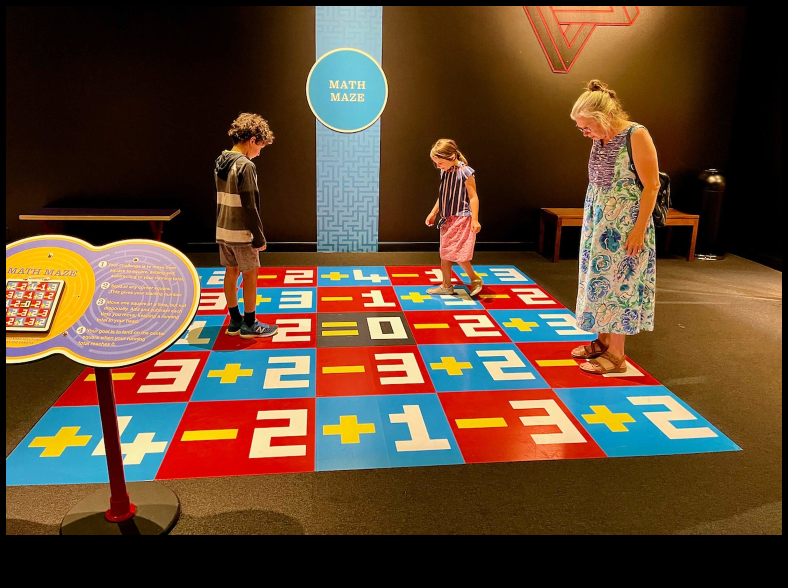 מבוכים מכופפים את המוח: משחקי פאזל לכיף קוגניטיבי