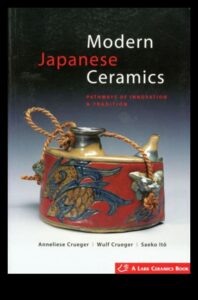 Fingered Fantasia: חשיפת הפאר של Statement Hand Ink