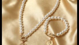 אלגנטיות אלגנטית בזהב: גלה את אמנות הקישוט