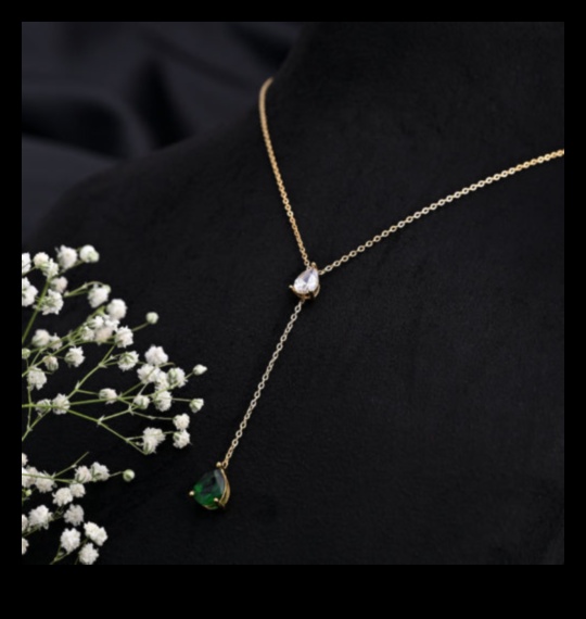 חינניות זוהרת: האיר את נוכחותך עם סגנונות השרשרת הנוצצים שלנו