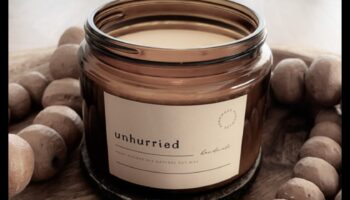 שלווה ריחנית: מתנות מבושמות לרגעים השלווים שלה